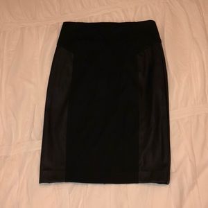 Express flirty pencil skirt (8).